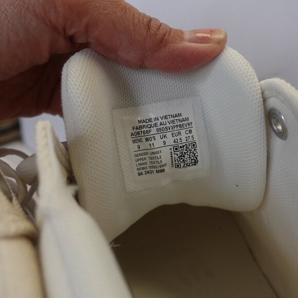 Converse Chuck Taylor Canvas White Mid Top Sneakers Men's 9 Women's 11 NEW - Picture 10 of 13